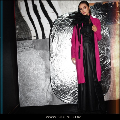 rozowy plaszcz fuksja Sjofne pokaz  mody sukienka wieczorowa skorzane spodnie  projektant  Sylwia Maria Macioła